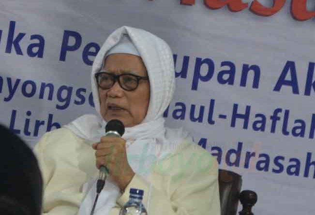 KH Anwar Manshur, Rais Syuriah PWNU Jawa Timur. (Foto: dok ngopibareng.id)