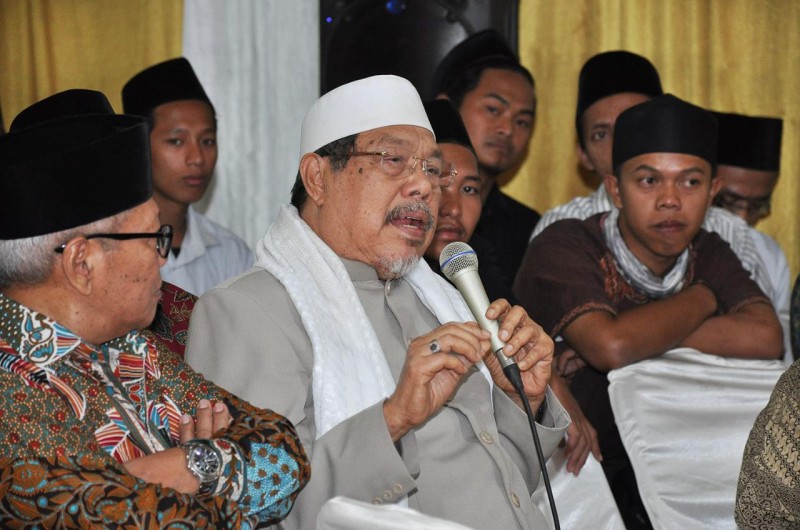 Menteri Agama RI era Presiden Abdurrahman Wahid (Gus Dur), KH Muhammad Tholchah Hasan. (Foto: dok ngopibareng.id)
