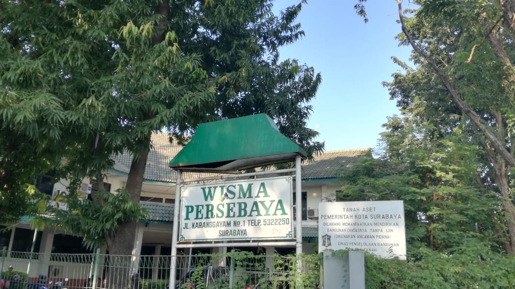 Wisma Persebaya atau Mess Karanggayam. (Foto; Haris/ngopibareng.id)