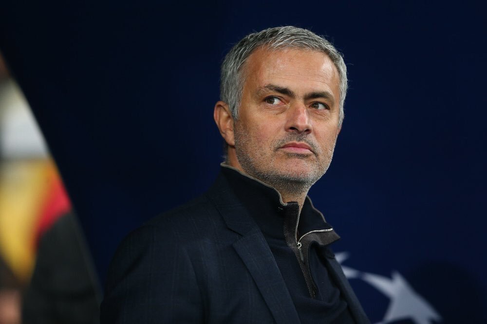Mantan pelatih Chelsea dan Manchester United, Jose Mourinho. (Foto: Twitter/@MourinhoNews)