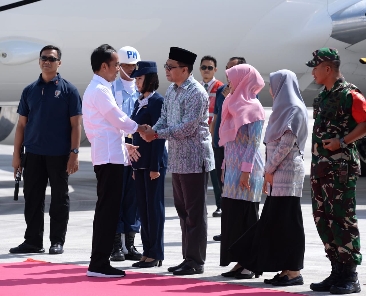 Presiden Joko Widodo tiba di Lombok Tengah, pada Jumat 17 Mei 2019. ( Foto: Biro Pers Setpres)