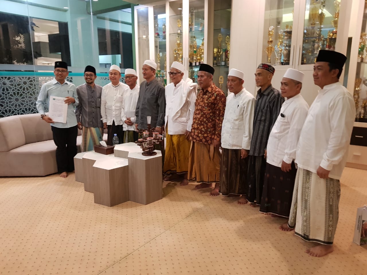 Tausyiah Kebangsaan ulama NU Jawa Timur dibacakan KH Agoes Ali Masyhuri. (Foto: nu for ngopibareng.id)