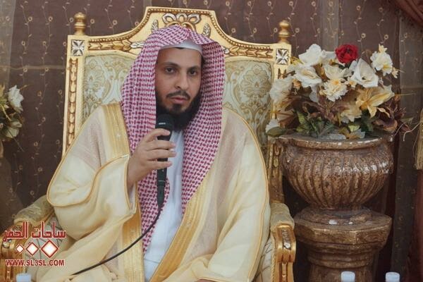 Syaikh Mahir Al Mu’aiqily, pemilik suara emas yang menjadi Imam Masjidil Haram 