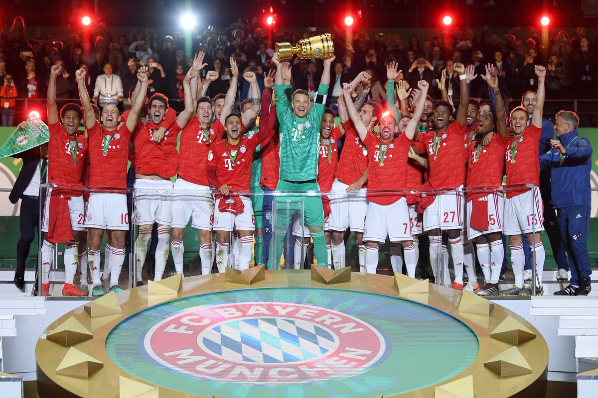 Para pemain Bayern Munchen  merayakan gelar juara Piala Jerman 2018/2019. (Foto: Twitter@Bayern)