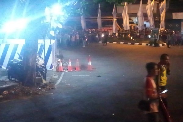 situasi pos polisi simpang tiga kartasura. (Foto: Netizen)