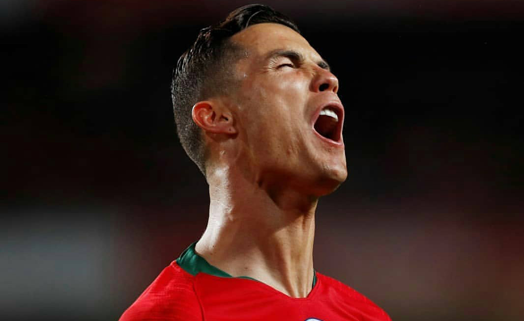 Cristiano Ronaldo ingin raih trofi keduanya bersama Timnas Portugal setelah memastikan tampil di final Liga Bangsa-Bangsa lawan Belanda. (Foto: Twitter/@selecaoportugal)