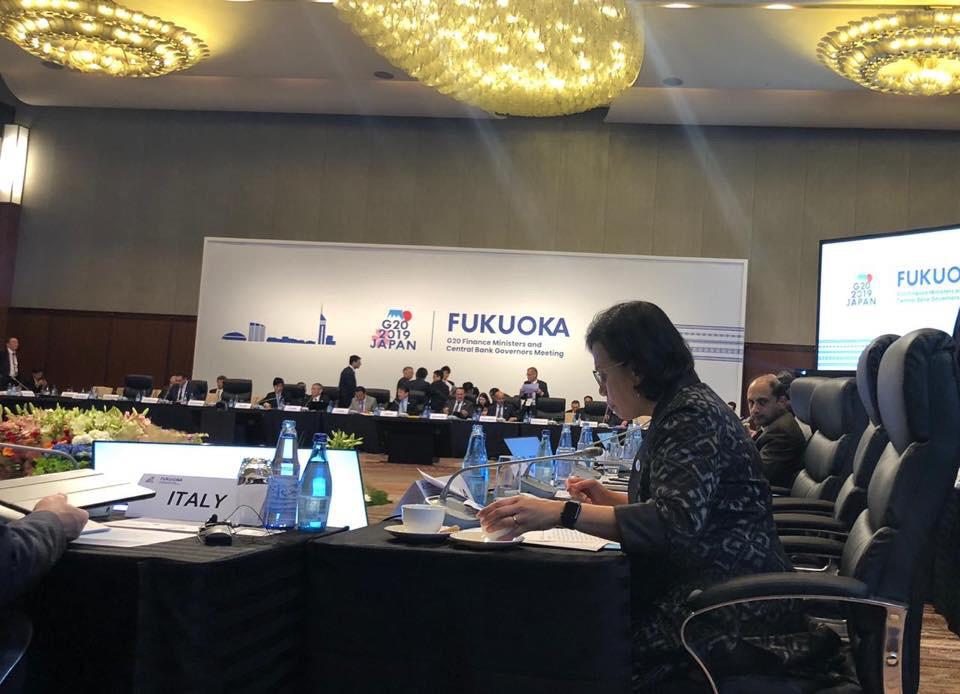 Menteri Keuangan RI Sri Mulyani Indrawati, menyampaikan catatan di forum G20 Meeting at Fukuoka, Jepang. (Foto: akun fb sri mulyani)