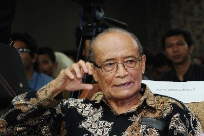 Ketua Umum Pimpinan Pusat Muhammadiyah periode 2000-2005, Syafii Maarif. (Foto: md for ngopibareng.id) 
