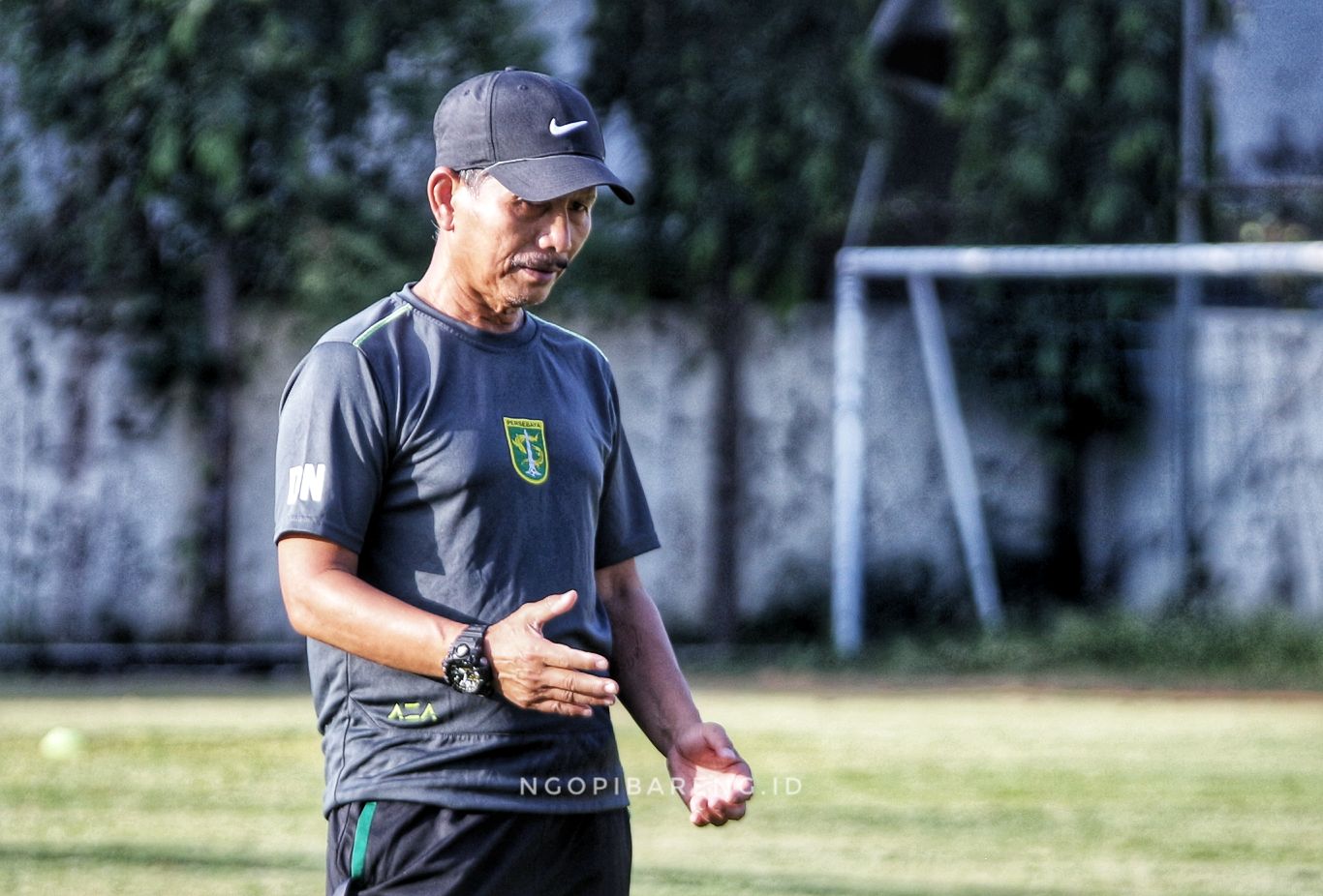 Pelatih Persebaya, Djajang uNrdjaman. (foto: Haris/ngopibareng.id)