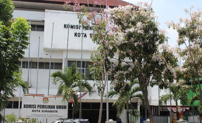 Kantor KPU Kota Surabaya di Jl. Adityawarman No.87. (Foto:Dok.Ngobar)