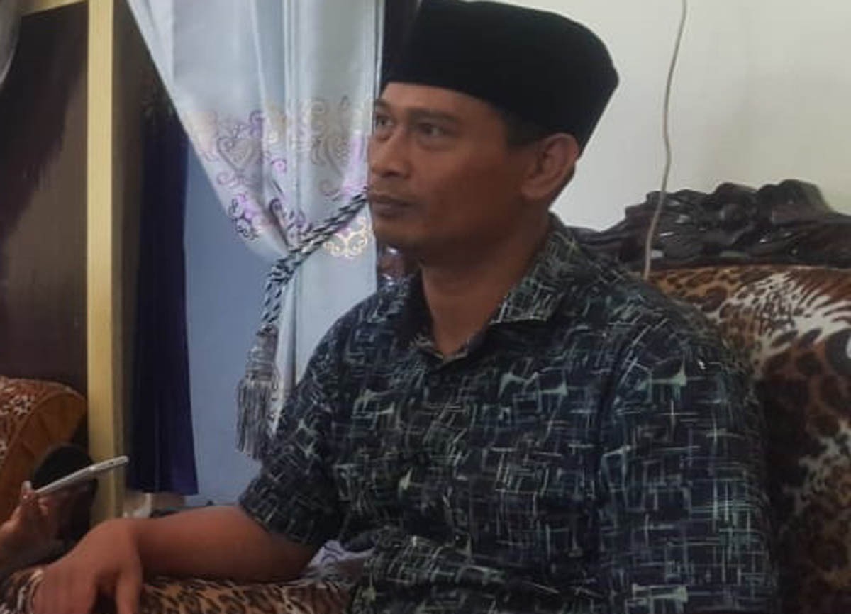 RAHMAD Hidayat pemilik akun FB ‘Ponco Suro’. (Foto: Ikhsan/ngopibareng.id)