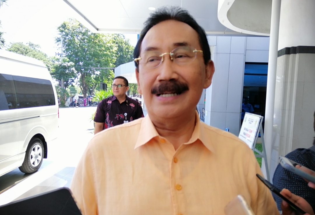 Mantan Bupati Badung Bali, Aa Gde Agung di RSUD dr Soetomo, Surabaya, Sabtu, 29 Juni 2019. (Foto: Farid/ngopibareng.id) 