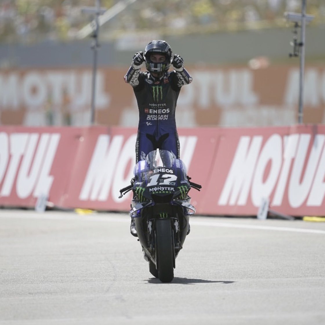 Rider Monster Yamaha Energi, Maverick Vinales, ingin menunjukkan bahwa kemenangan di Assen adalah hasil kerja keras. (Foto: Twitter/ 