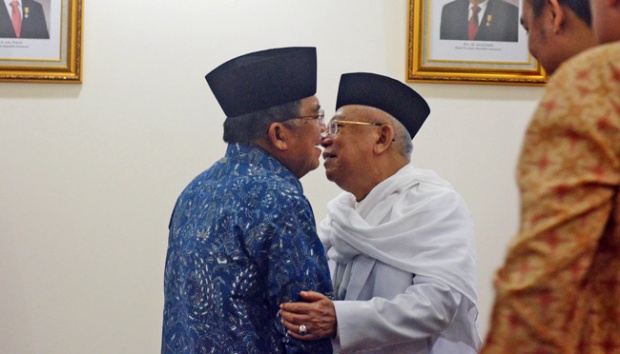 Wakil Presiden Jusuf Kalla dan Wakil Presiden Terpilih Ma'ruf Amin. (Foto: dok/antara)