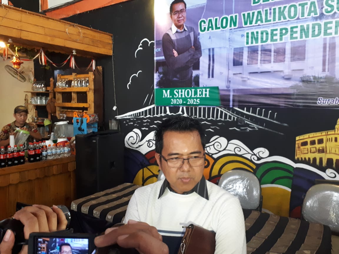 Sholeh dalam acara deklarasi dirinya maju sebagai Calon Wali Kota Surabaya di Pilkada 2020. (Foto: Alief/ngopibareng.id)