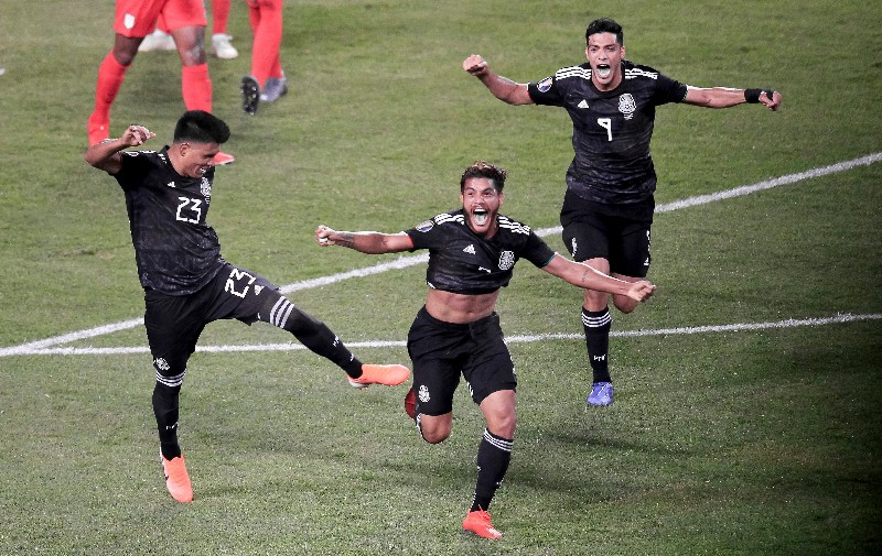 Jonathan dos Santos merayakan golnya ke gawang AS  di final Piala Emas CONCACAF. (Foto: Twitter/@GoldCup)