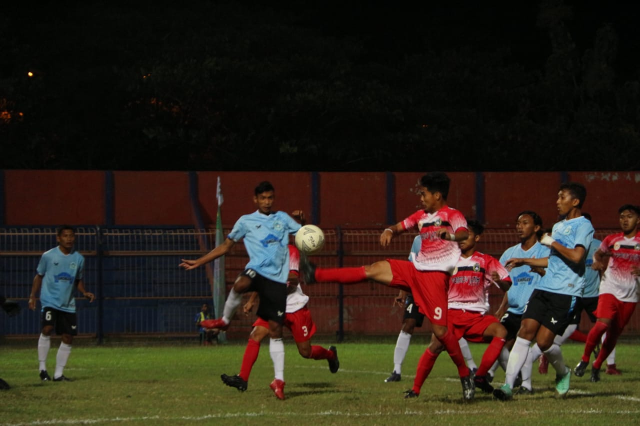 Sepak bola Porprov Jatim VI/2019. (Foto: Haris/ngopibareng.id)