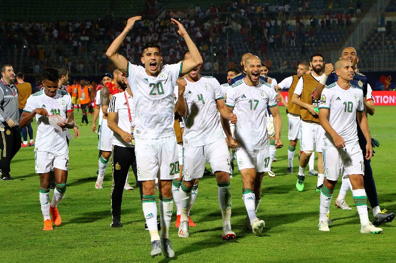 Kekompakan Aljazair bakal diuji Pantai Gading di babak 8 besar Piala Afrika 2019. (Foto: Twitter/@CAF_Online)