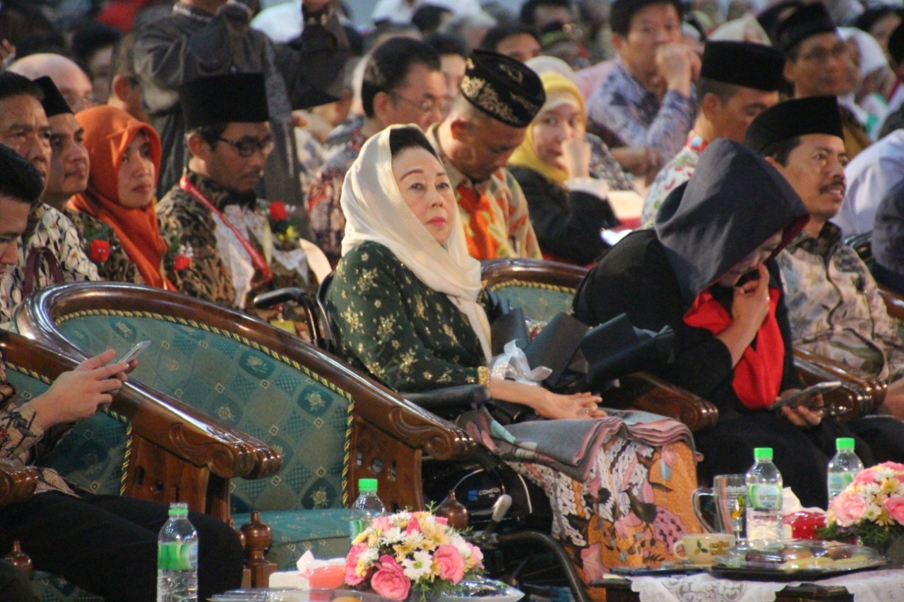 Istri Gus Dur, Sinta Wahid saat berada di Konferensi Internasional Zhenghe 2019 di Surabaya. (Foto: Faiq/ngopibareng.id)