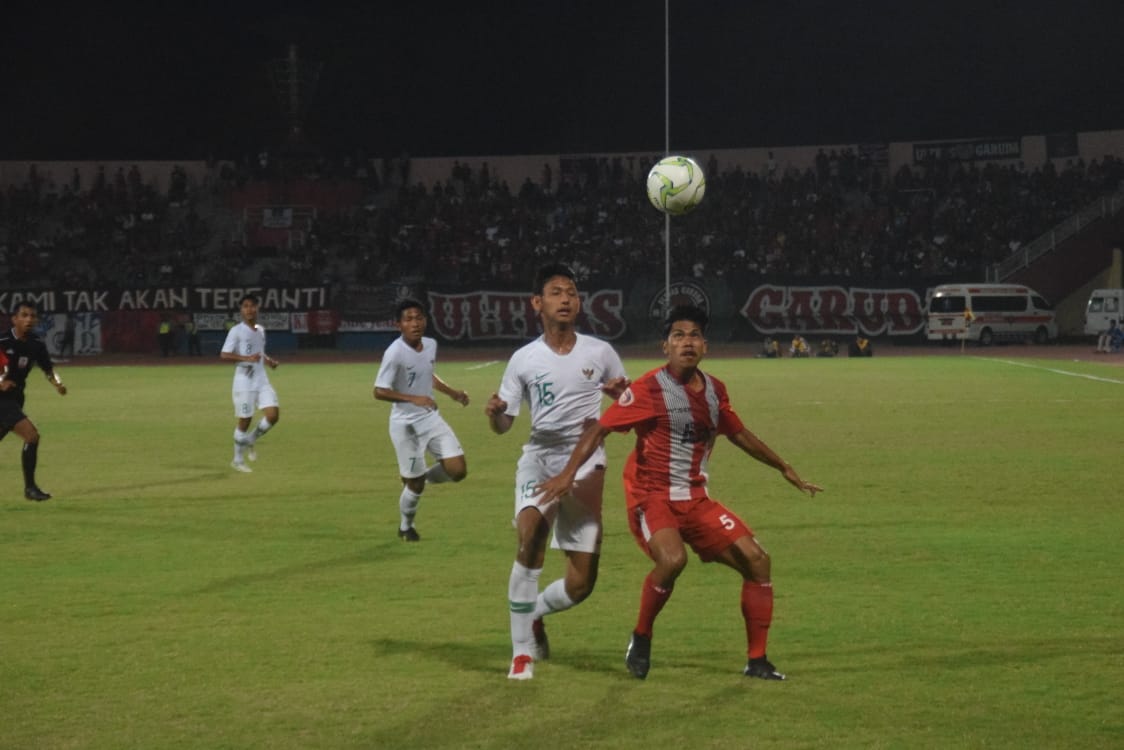 Timnas Indonesia U-19 vs Deltras Sidoarjo 1-0. (foto: Haris/ngopibareng.id)