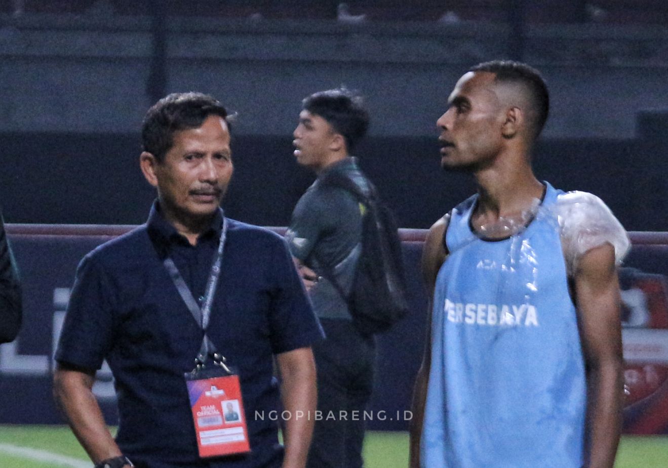 Pelatih Persebaya, Djajang Nurdjaman usai pertandingan lawan Tira Persikabo. (foto: Haris/ngopibareng.id)