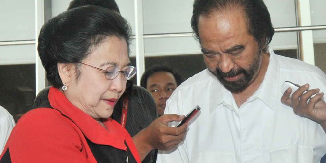 Ketua Umum DPP PDI Perjuangan Megawati Soekarnoputri dan Ketua Umum DPP NasDem Surya Paloh. (Foto: Dok/Antara)