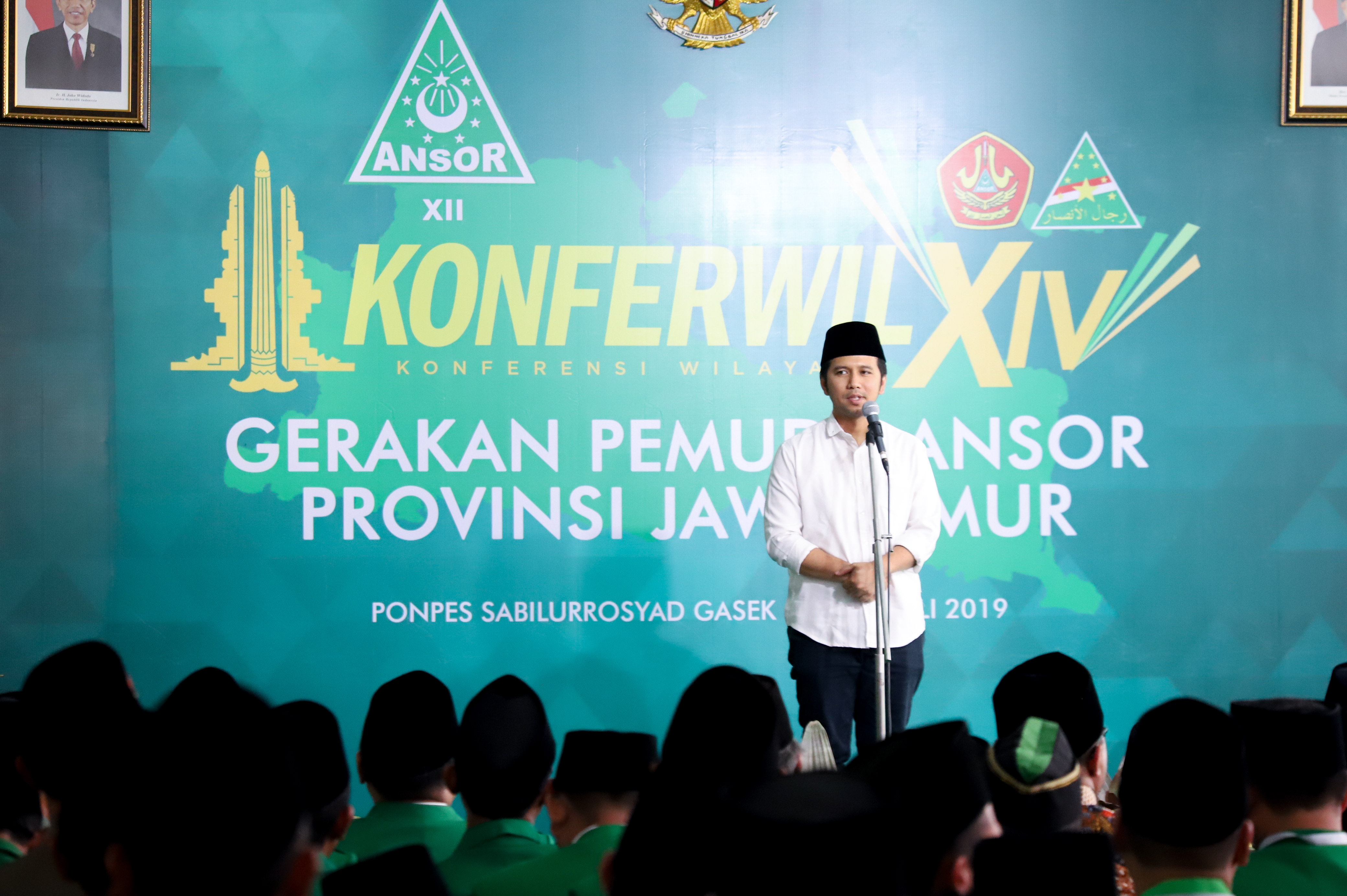Wagub Jatim Emil Dardak saat memberi sambutan dalam Konferwil GP Ansor Jatim 2019 di Malang. (Foto: istimewa)