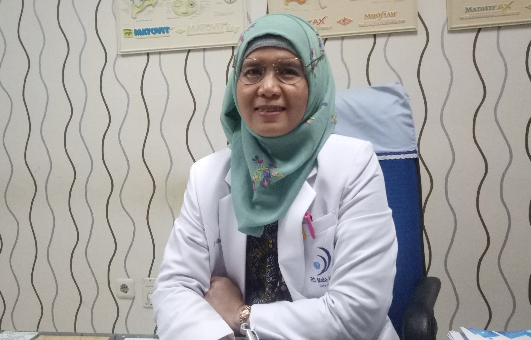 Dokter mata dengan sub spesialis Vitreoretina RSMU Surabaya dr. Rita Tjandra, Sp.M. (Foto: Pita/ngopibareng.id)