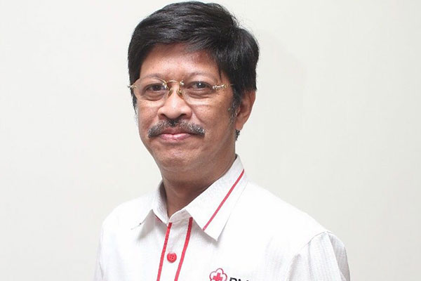 Mantan Bupati Gowa, Sulawesi Selatan, selama dua periode, meninggal dunia karena kanker paru-paru stadium 4, pada Selasa 30 Juli 2019.