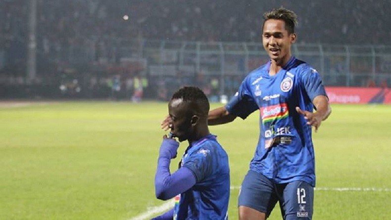 Makan Konate marayakan golnya saat menghadapi Persib Bandung, Selasa, 30 Juli 2019. (Foto: Ant)