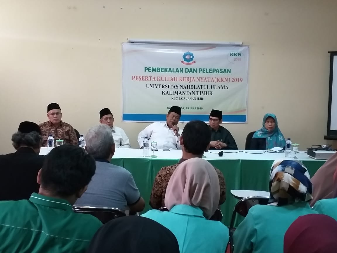 KH Marsudi Syuhud memberikan pembekalan di Universitas Nahdlatul Ulama Kalimantan Timur. (Foto: nu for ngopibareng.id)
