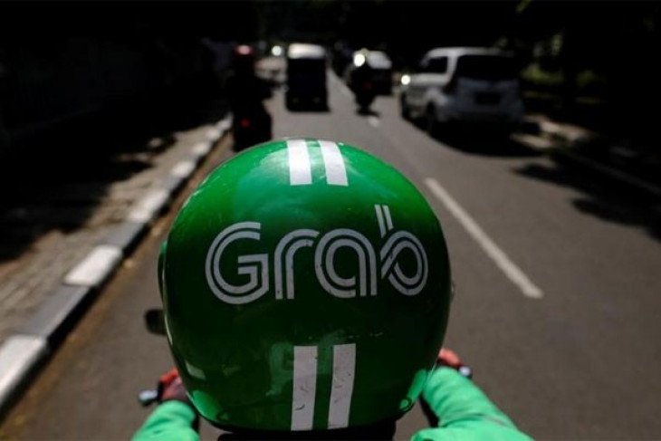 Ilustrasi - Transportasi online (Grab bike). (Foto: Reuters/Beawiharta)