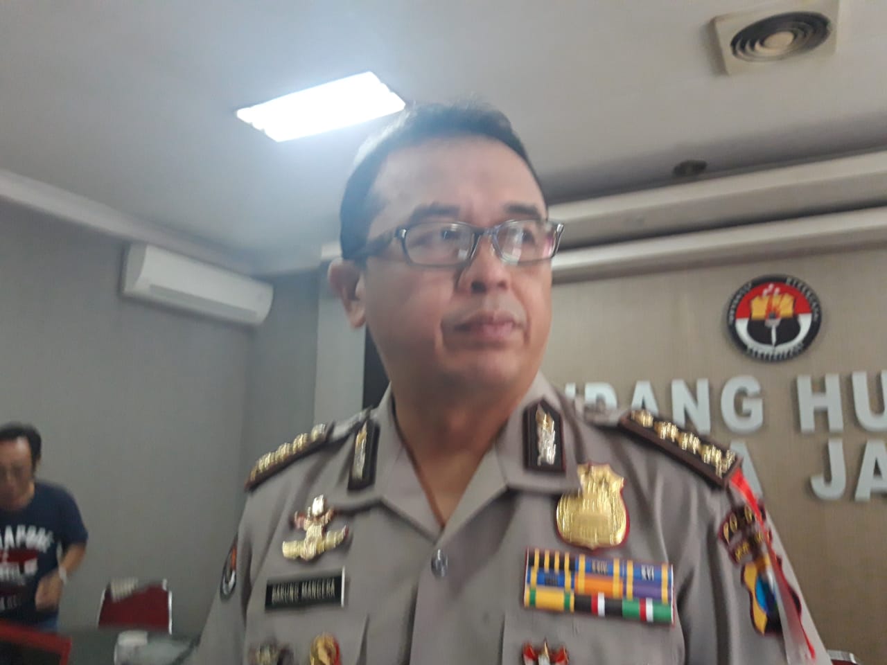 Kepala Bidang Humas Polda Jawa Timur, Kombes Pol Frans Barung Mangera. (Foto: Haris/ngopibareng.id)