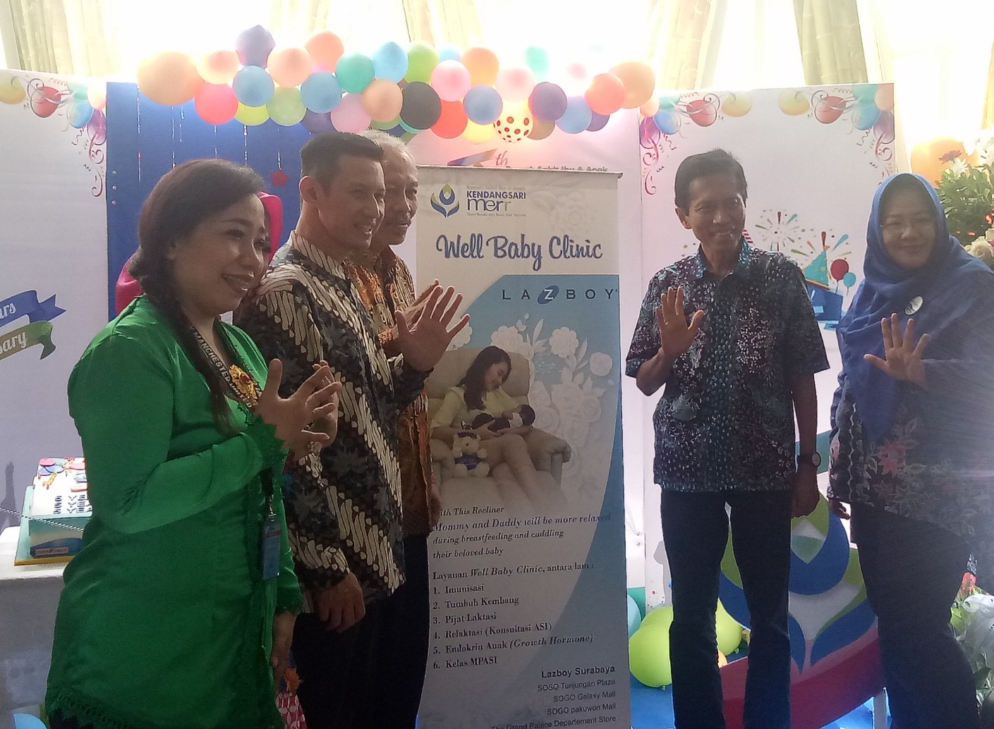 HUT RSIA Kendangsari Merr ke-5 sekaligus  soft opening membukaan 'Well Baby Clinic' (Foto: Pita/ngopibareng.id) 