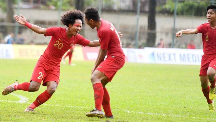 Stirker Indonesia U-18 Bagus Kahfi merayakan gol yang dia cetak ke gawang Brunei. (Foto: Antara)
