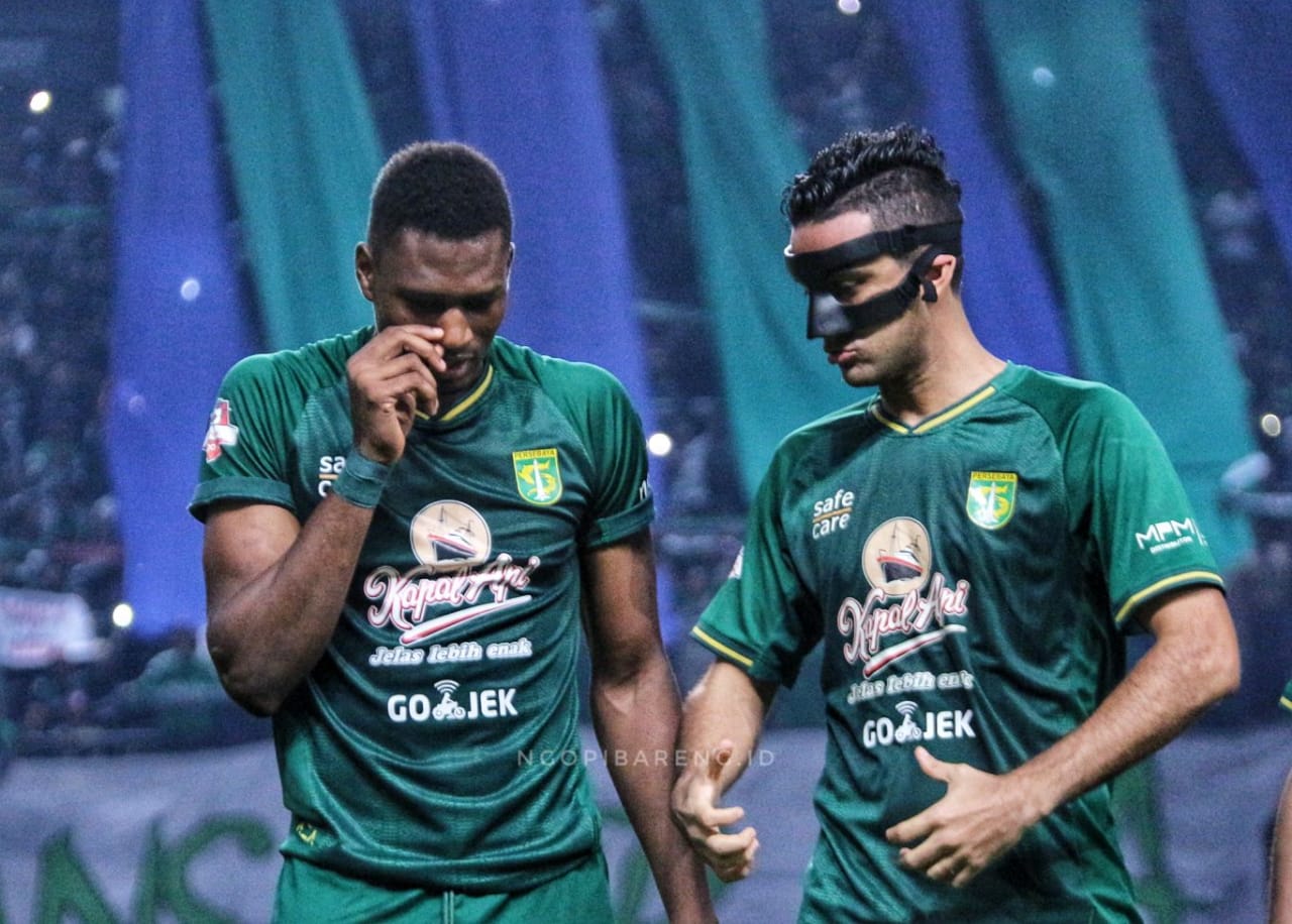 Amido Balde dan Otavio Dutra tak mampu berbuat banyak di kandang Arema FC. (Foto: Haris/ngopibareng.id)