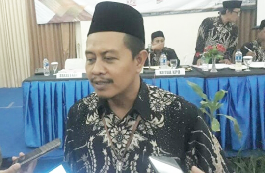 Ketua KPU Lamongan, Mahrus Ali. (Foto:Nasih/ngopibareng.id)