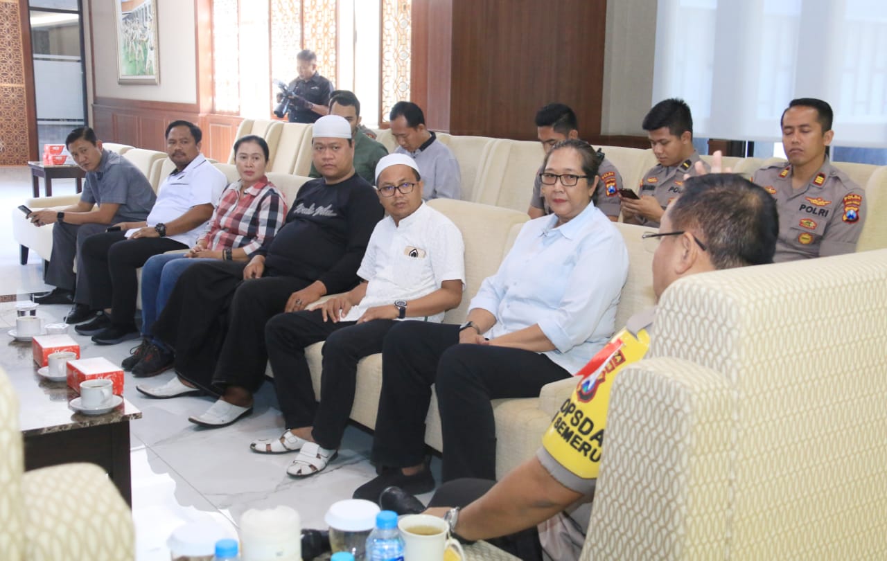 Pertemuan beberapa Ormas Surabaya dengan Kapolda Jatim. (Foto: Istimewa)