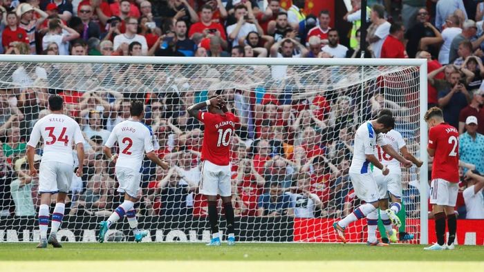 Manchester United ditaklukkan oleh Crystal Palace 1-2 di lanjutan Liga Inggris 2019/2020. (Foto: Paul Childs/Action Images via Reuters)