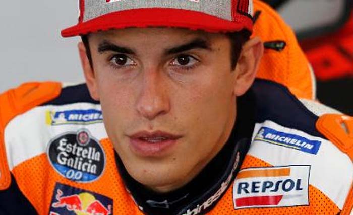 Marc Marquez usai gagal menjuarai GP di Sirkuit Silverstone. (Foto:Reuters)