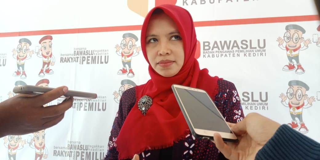 Ketua Bawaslu Kediri, Faidatul Umah (Foto: Fendi/ngopibareng.id)