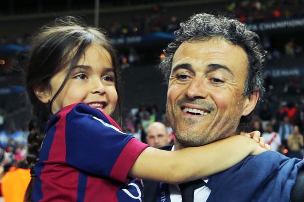 Luis Enrique bersama mendiang putrinya, Xana Martinex.