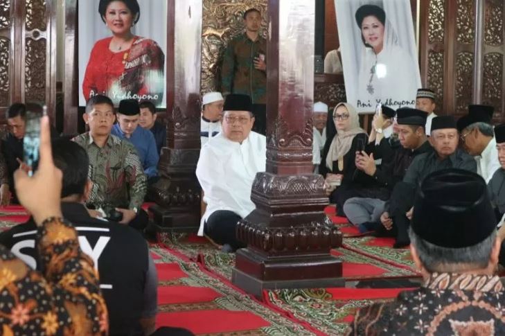Sejumlah tokoh melayat di rumah Susilo Bambang Yudhoyono, Sabtu, 31 Agustus 2019. (Foto: Dok/Antara)