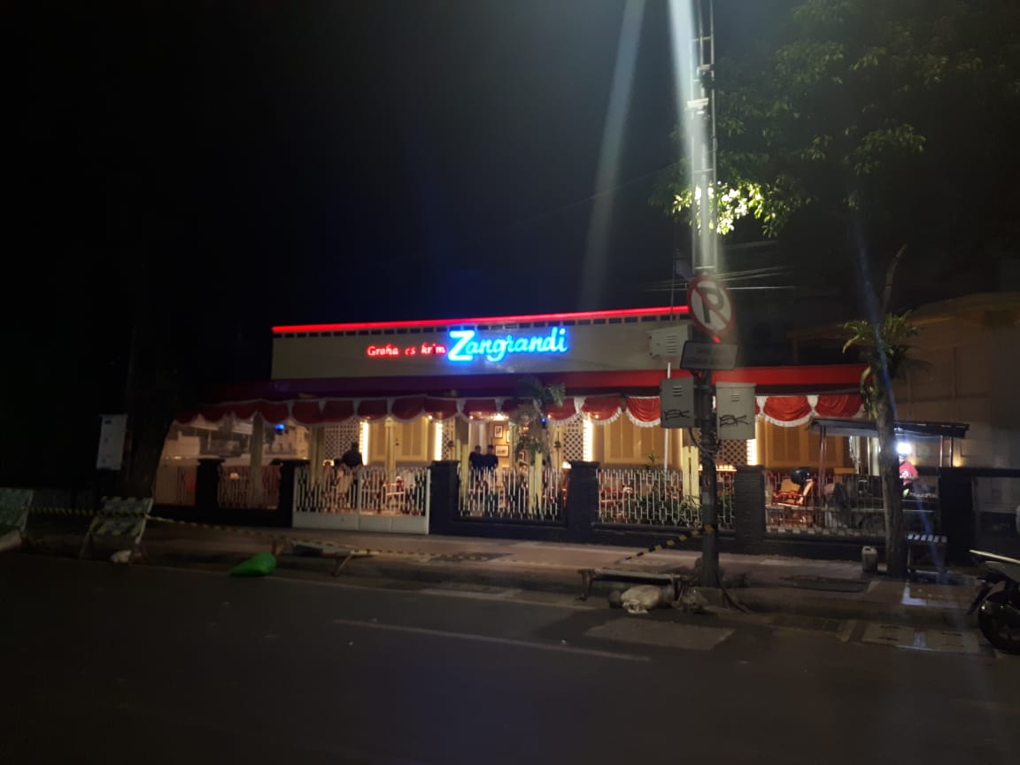 Kedai Es Krim Zangrandi Surabaya. (Foto: alief/ngopibareng.id)