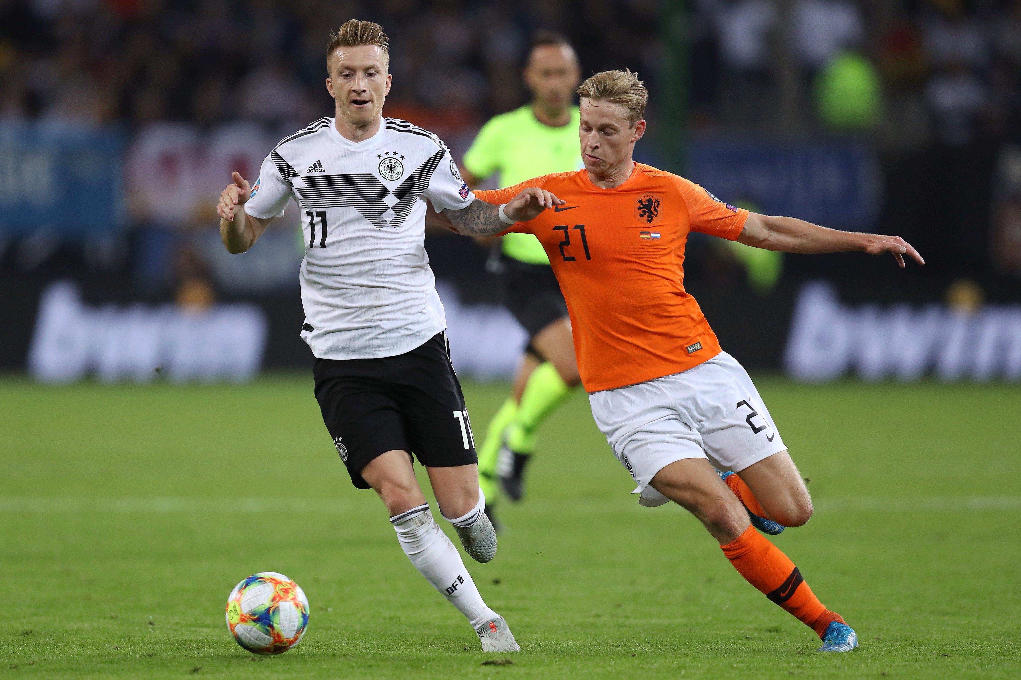 Jerman vs Belanda. (Foto: Twitter/@DFB_Team_EN)