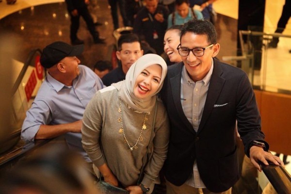 Pasangan Sandiaga Uno dan Nur Asia. (Foto: Instagram @sandiuno)