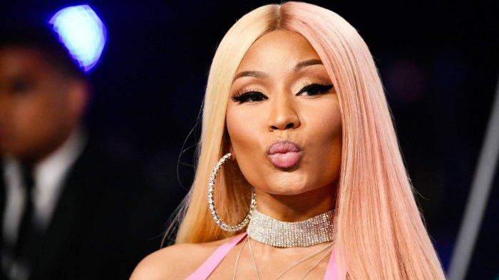 Rapper Nicki Minaj mendadak umumkan pensiun, tapi ia buru-buru meralatnya.