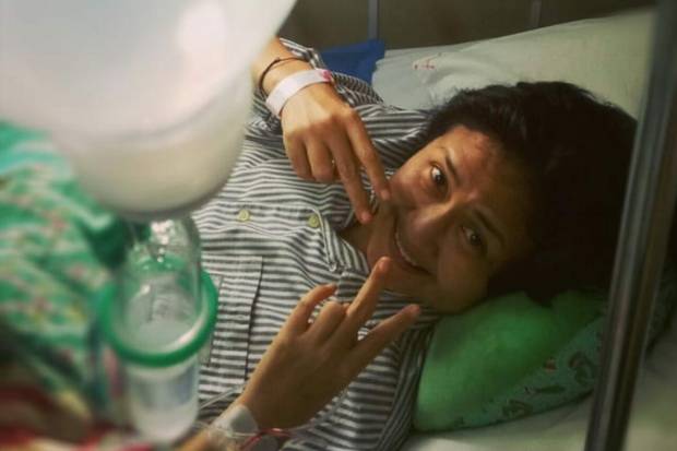 Sel kanker Ria Irawan menjalar ke otak hingga paru-parunya. Dalam istilah kedokteran, keadaan kanker yang menjalar ini disebut dengan metastasis atau metastase. (Foto: Instagram Maiky Wongkar)