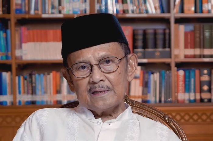Presiden ke-3 RI Baharuddin Jusuf (BJ) Habibie.