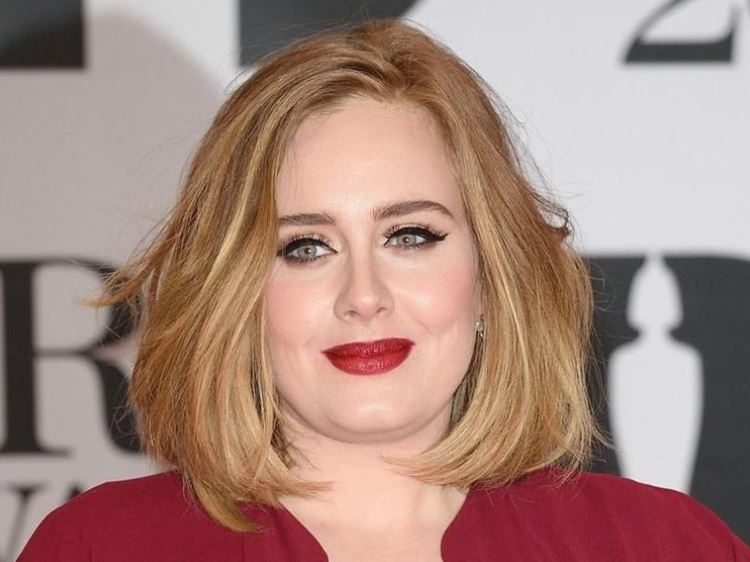 Pacaran selama lima tahun, penyanyi Adele hanya mampu mempertahankan rumah tangganya dengan Simon Konecki hanya dalam waktu tiga tahun.